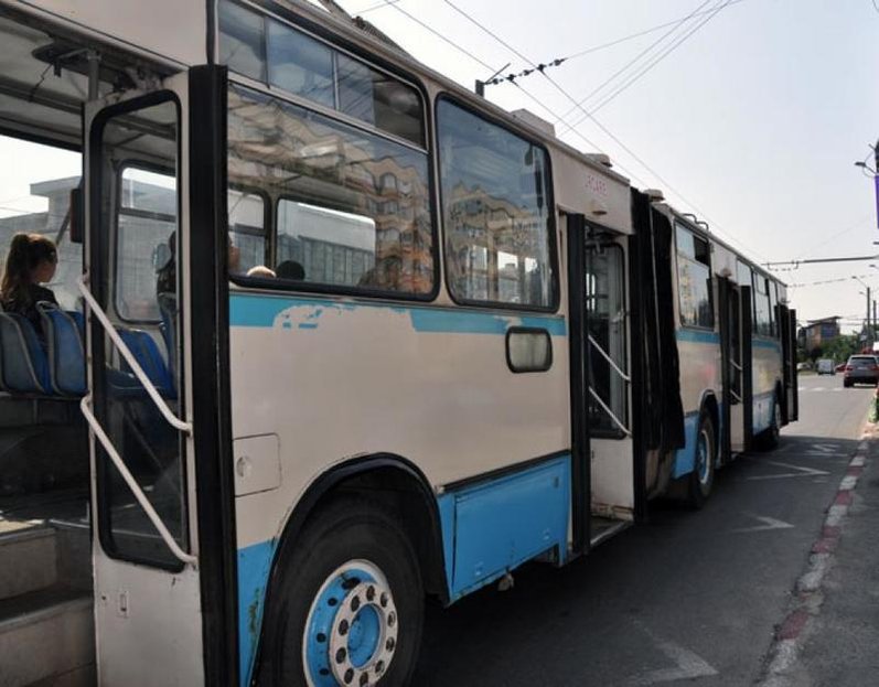 4241_1511742748.jpg_122.jpg (59.87 KiB) Vizualizat de 23381 ori 4241_1511742748.jpg_122.jpg