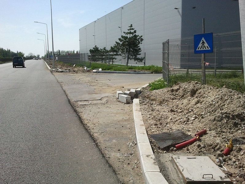 Berceni5.jpg (185.62 KiB) Vizualizat de 33121 ori Berceni5.jpg